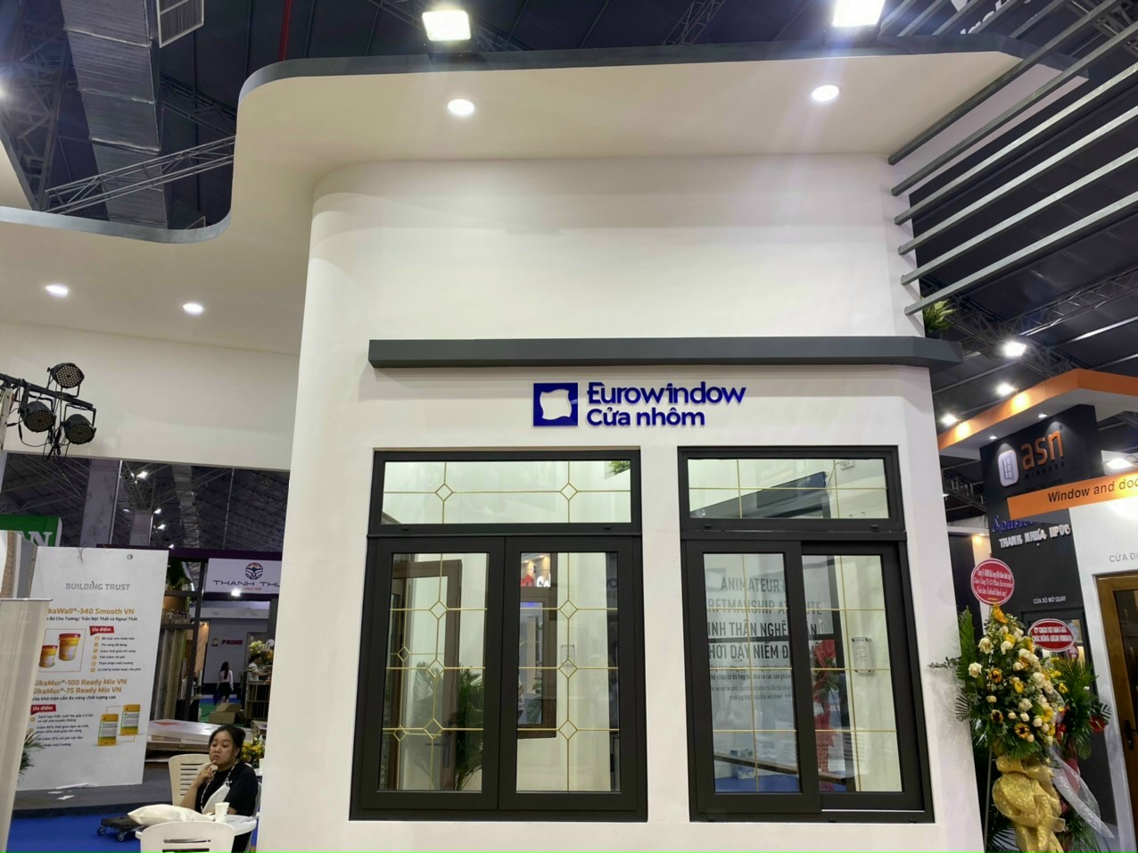 cửa nhôm Eurowindow