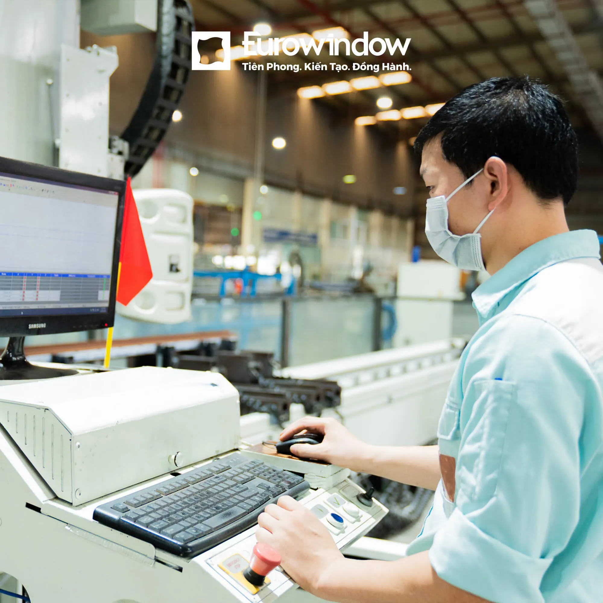 Khám Phá Quy Trình Khắt Khe Đằng Sau Sự Vững Chãi Của Cửa Eurowindow