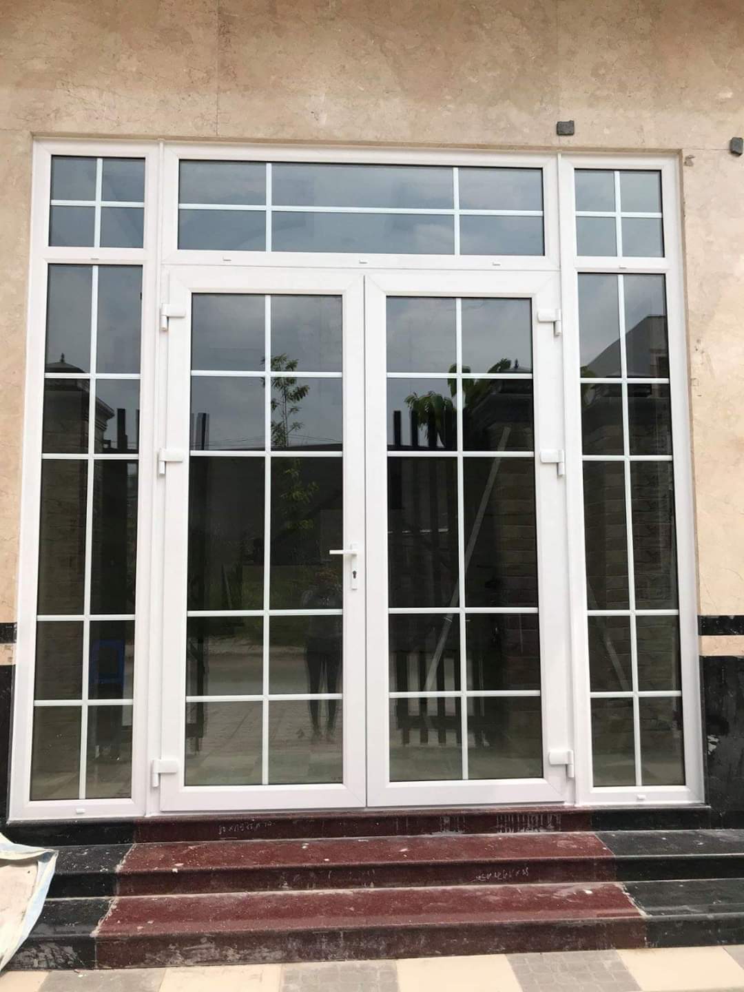 Eurowindow Kinh Hop-Eurowindow