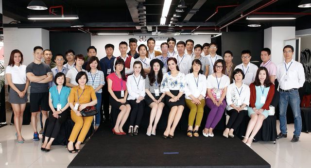 Eurowindow-top 100 nơi làm việc tốt nhất Eurowindow-top 100 nơi làm việc tốt nhất